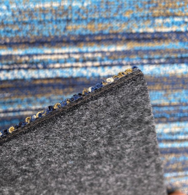Carpet from Anker in cross-section 